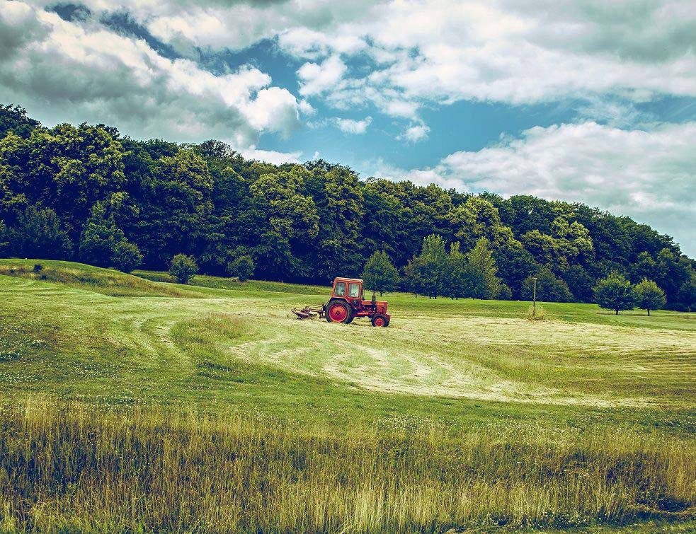 traktor, selo, seljaci,poljoprivreda,Emiel Molenaar